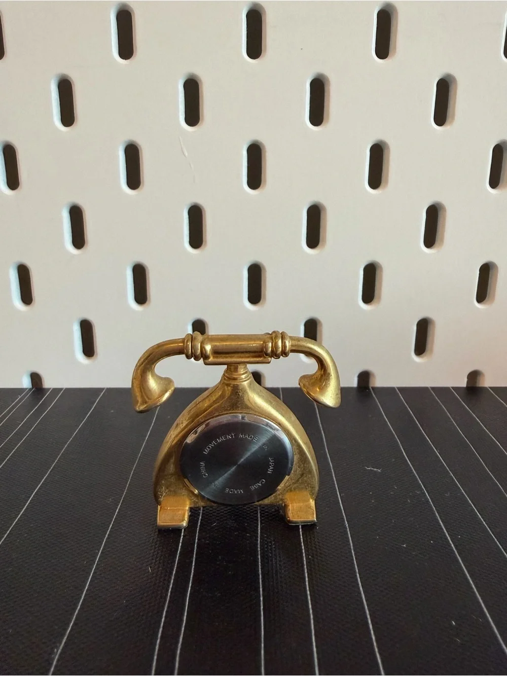 Antique Gold tone Decorative Telephone Table Clock - Home Wall Decor